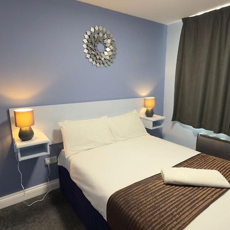 The Terrace Lodge Hotel Yeovil Dış mekan fotoğraf